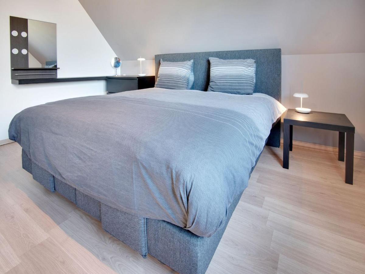 Modern Holiday Home In De Haan With Garden Eksteriør bilde